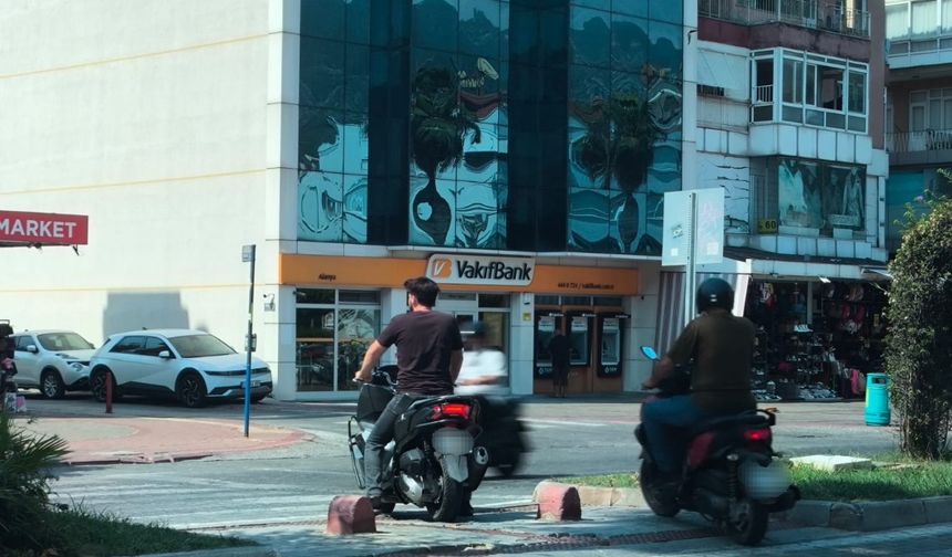 Alanya’da Yaya Yollarına Motosiklet Engeli: 136 Bin TL Ceza!