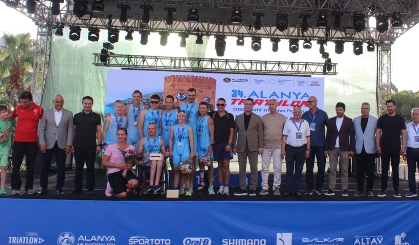 Alanya Triatlon Heyecanına Ev Sahipliği Yaptı